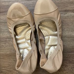 Nude Ballet Flats size 9.5